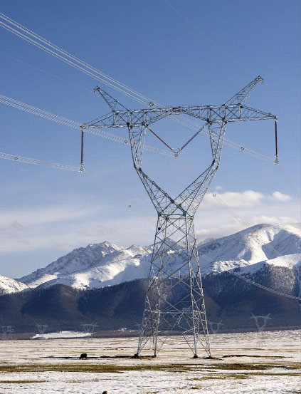 High Voltage Transmission Turris: Detailed explicatione structurarum features, utitur et tutela mensuras superiores