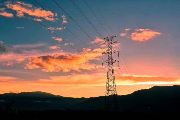 Varietas inter cancellos et turrim Monopole