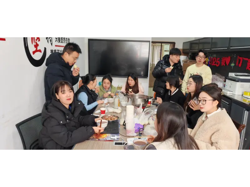 Traditional Laba Consuetudines viva apud Maotong